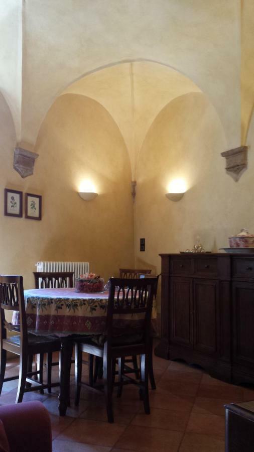 Apartment Residenza Gabrielli Sarteano Buitenkant foto